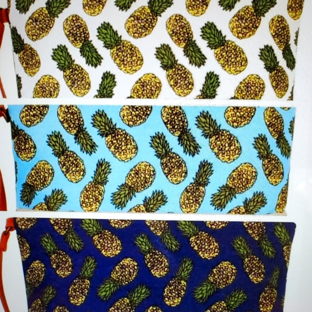 A Girl Thing Pineapple Cosmetic Bags Set